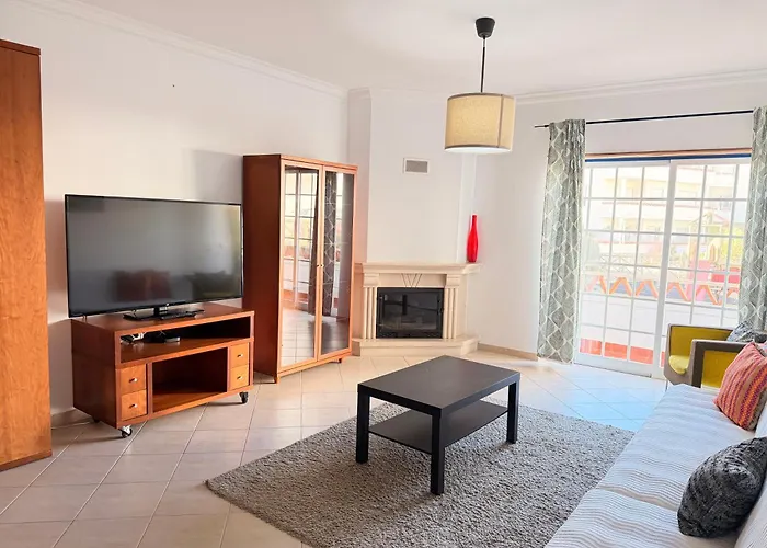 2 * Ericeira